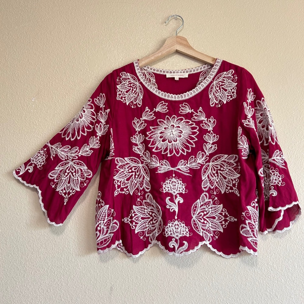 Solitaire Womens S Red Floral Embroidered Bell Sleeve Scalloped Boho Blouse Top